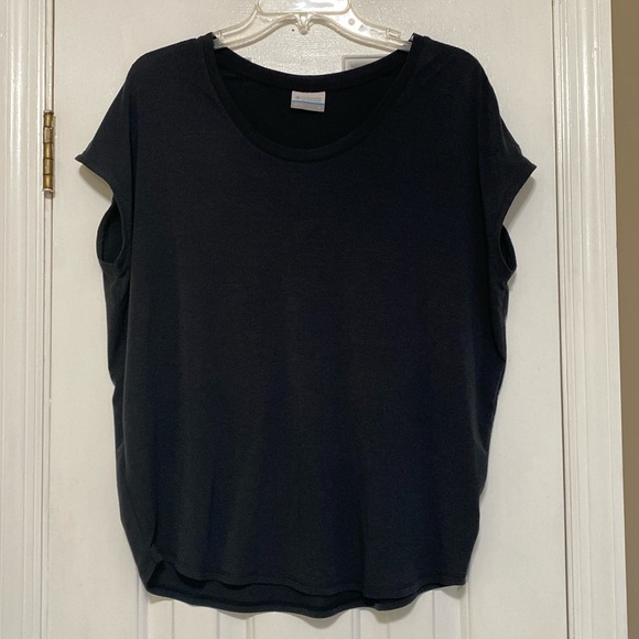 Columbia Lightweight Women’s TShirt - Picture 1 of 4